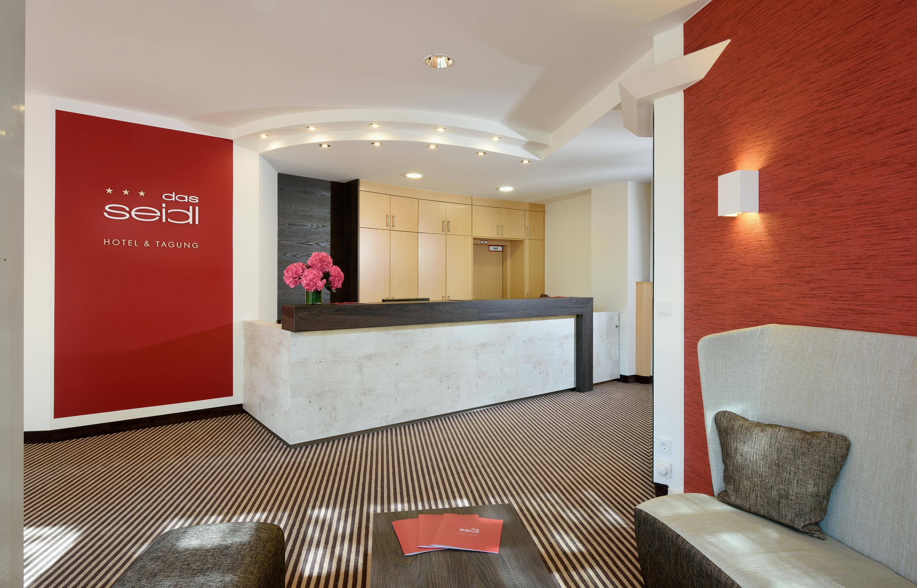 ดาส ไซเดิล - โฮเต็ล แอนด์ ทากุง - มึนเชิน เวสต์ Hotel พุคไฮม์ ภายนอก รูปภาพ